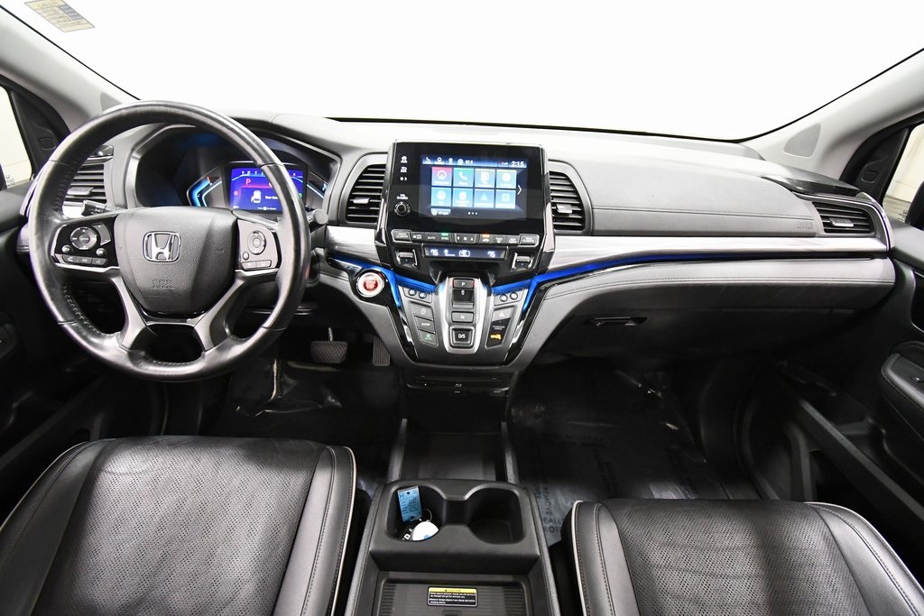 2023 Honda Odyssey Elite photo 3