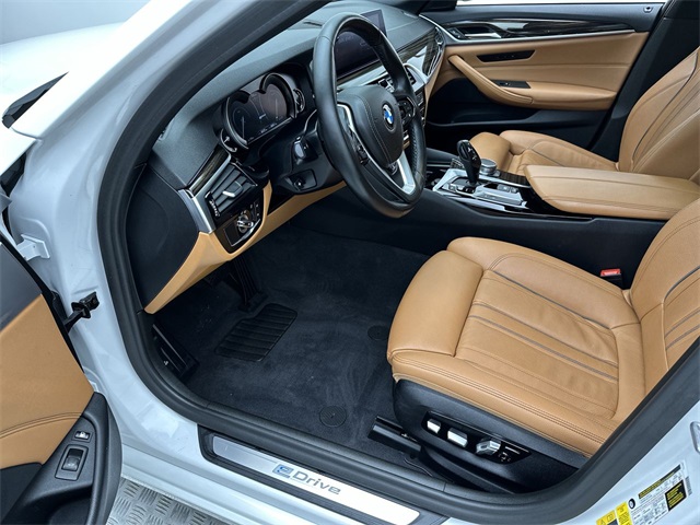 2019 Bmw 530e xDrive Sedan photo 3
