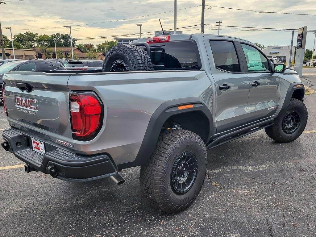 2025 GMC CANYON - Image 7