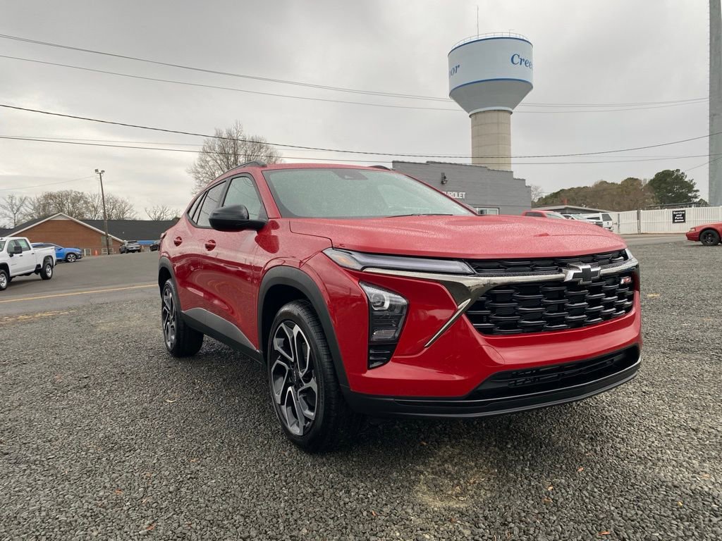 2026 Chevrolet Trax RS's photo