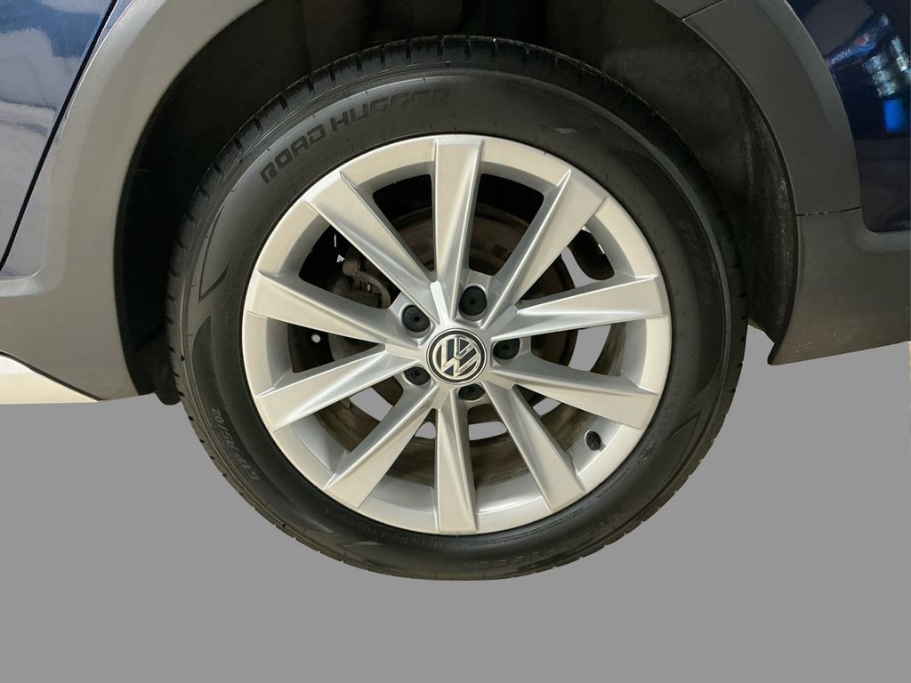 2017 Volkswagen Golf Alltrack TSI SE photo 16