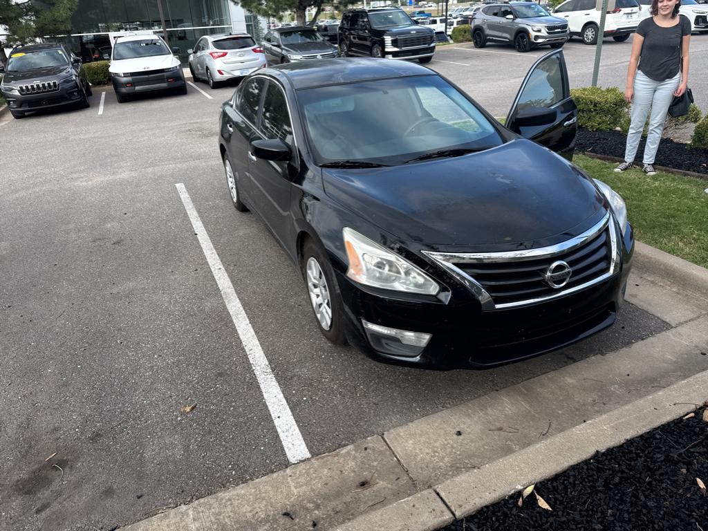 Used 2015 Nissan Altima S with VIN 1N4AL3AP8FC260703 for sale in Kansas City