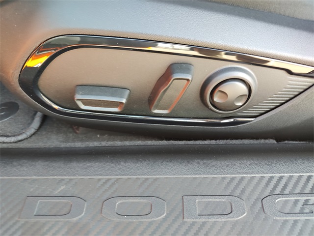 2025 Dodge Charger R/T photo 25
