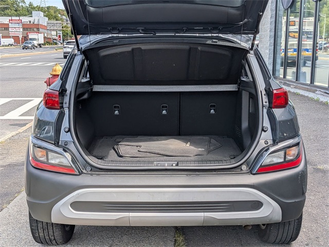 2023 Hyundai Kona SEL photo 4