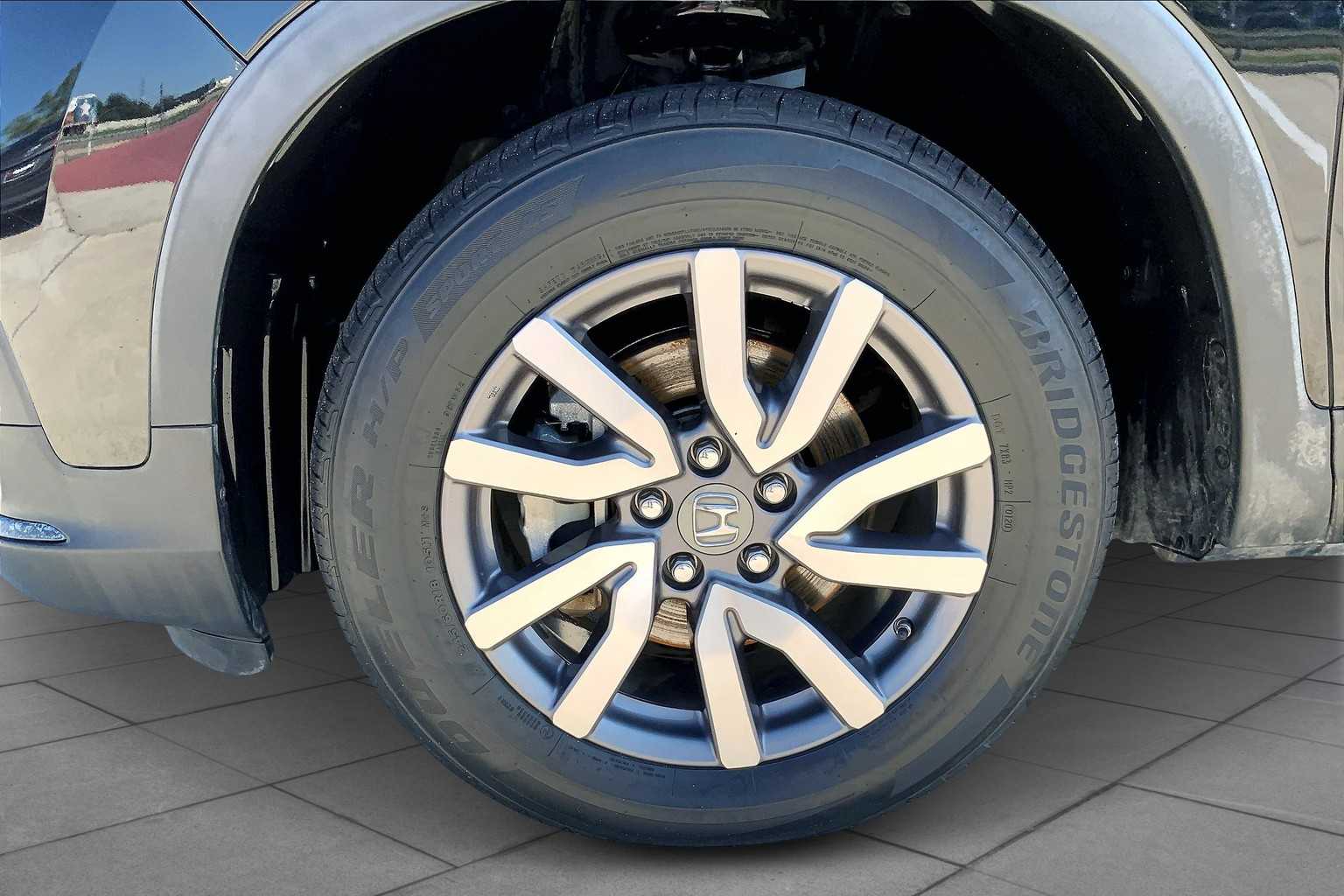 2020 Honda Pilot EX-L photo 10