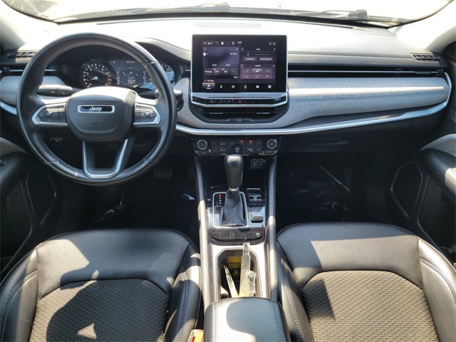 2022 Jeep Compass Latitude photo 18