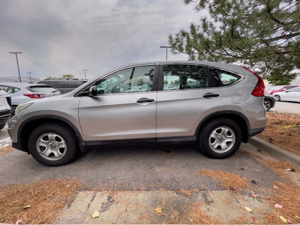 Used 2016 Honda CR-V LX with VIN 2HKRM3H3XGH504967 for sale in Kansas City