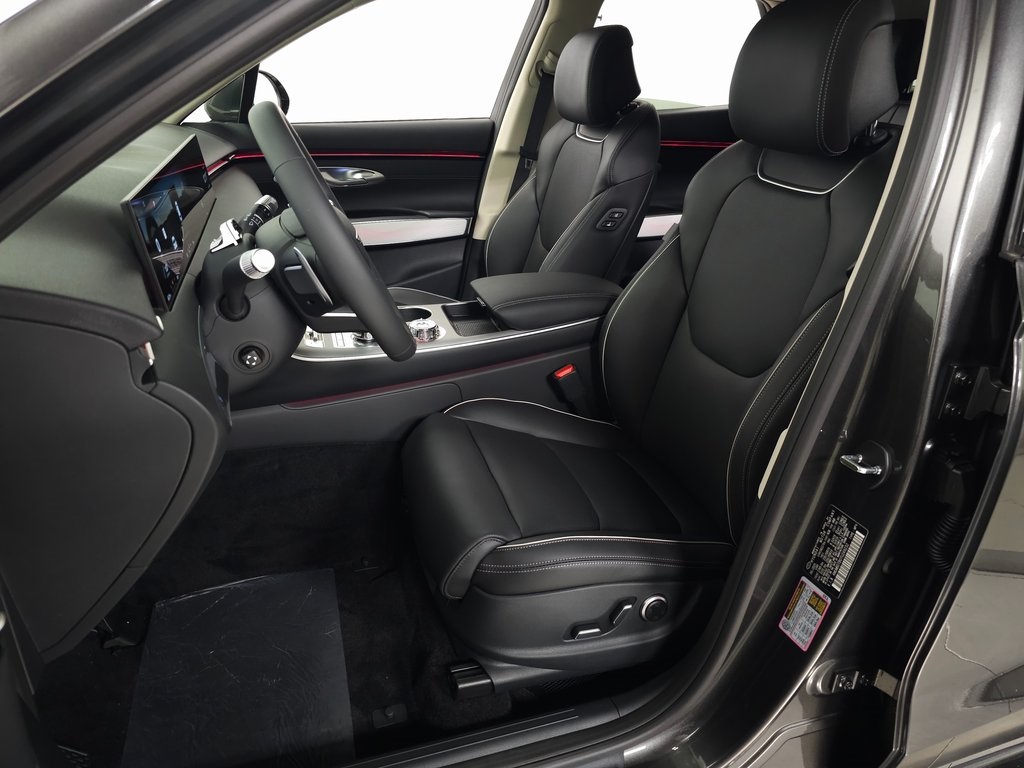 2026 Genesis GV70 2.5T Advanced photo 8