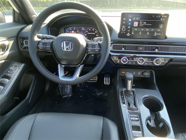 2025 Honda Civic Hatchback Hybrid Sport Touring photo 9