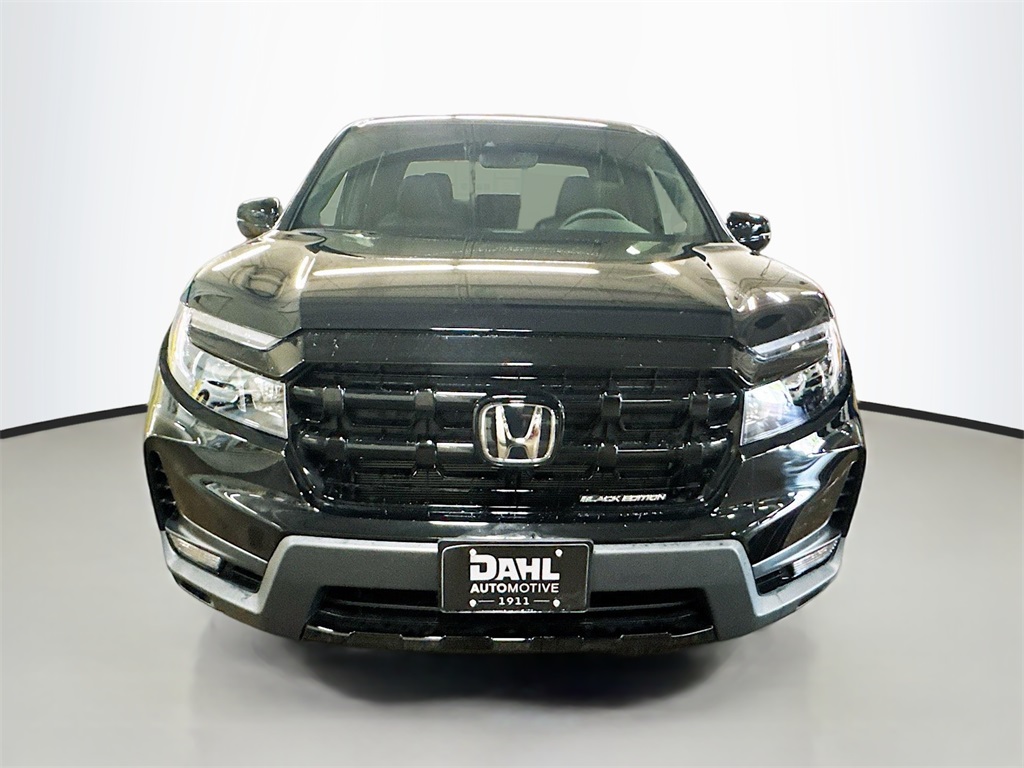 2025 Honda Ridgeline Black Edition photo 2