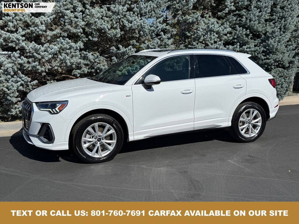 2025 Audi Q3 S Line Premium's photo