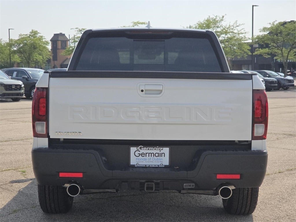 2025 Honda Ridgeline Black Edition photo 21