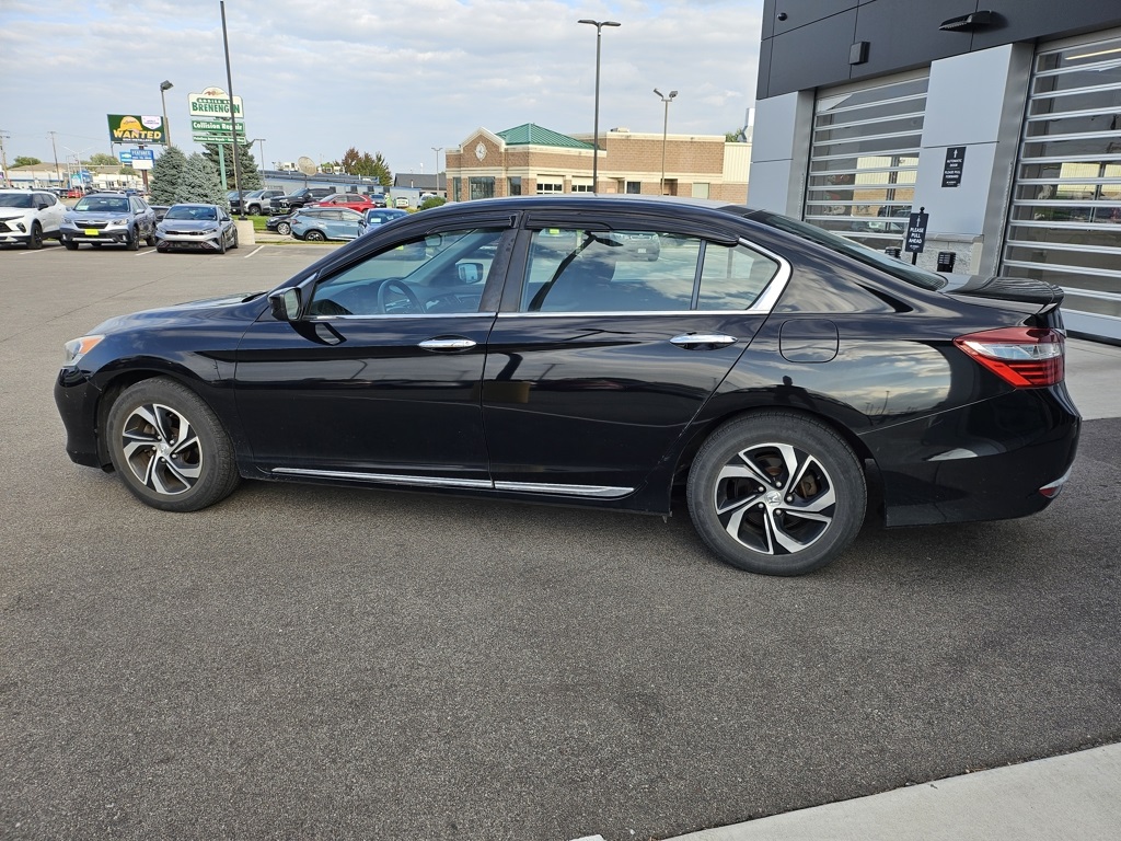 2016 Honda Accord LX photo 9