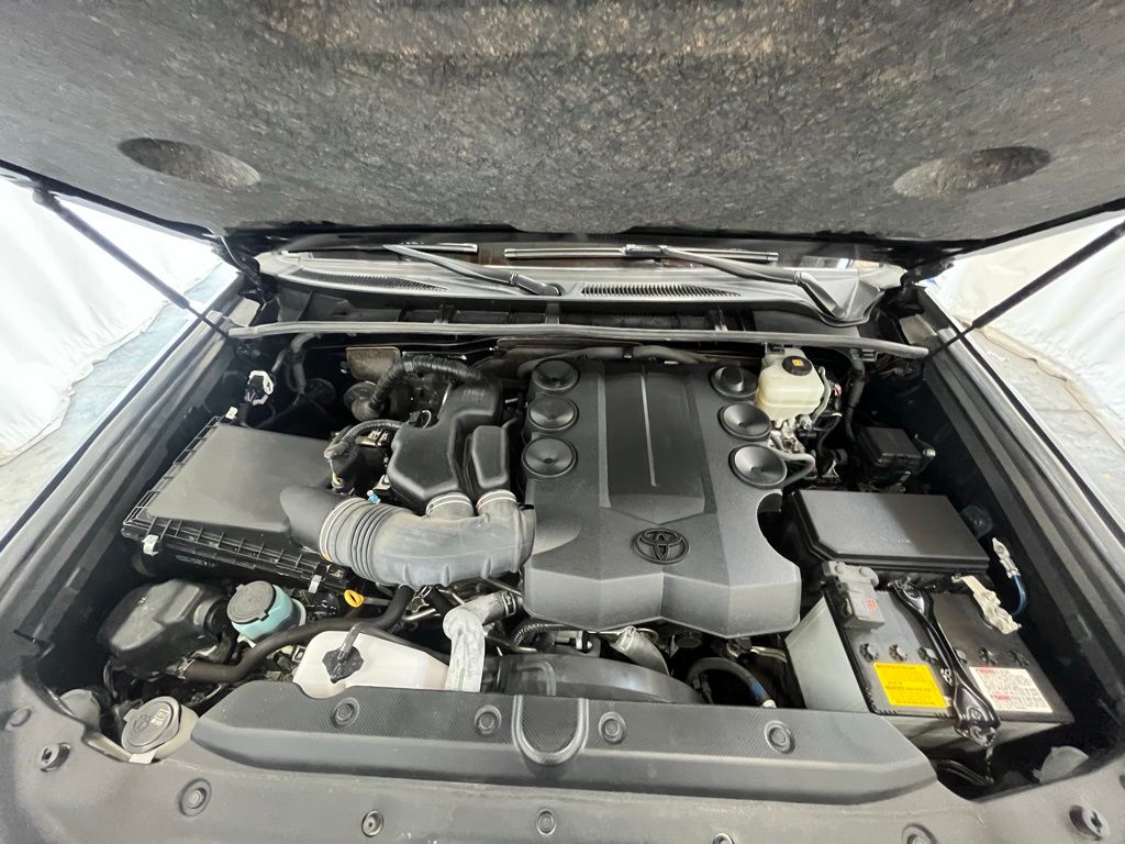 2020 Toyota 4Runner SR5 Premium photo 28