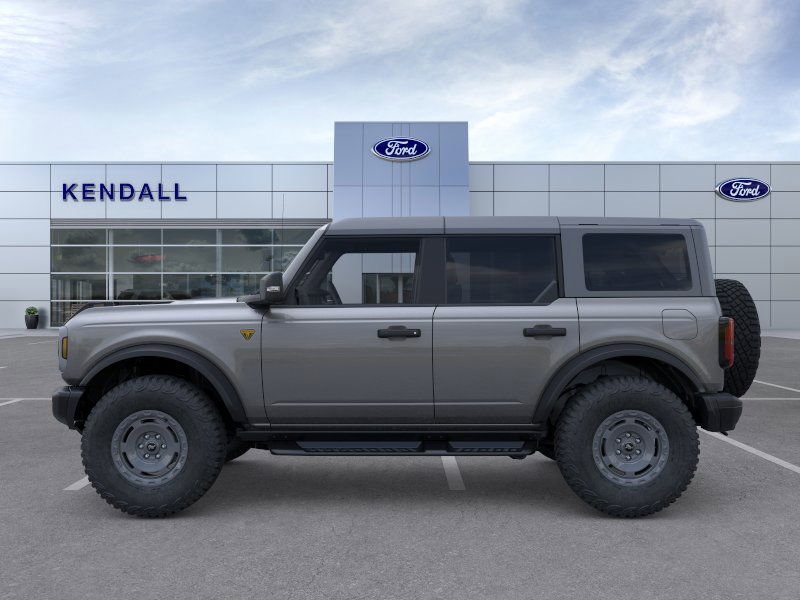 2025 Ford Bronco Badlands photo 3