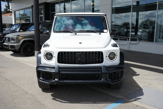 2025 Mercedes Benz G AMG 63 photo 3