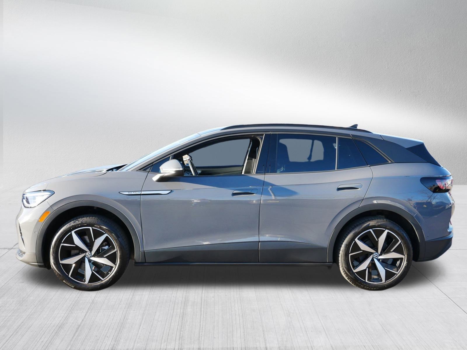 2023 Volkswagen ID.4 Pro S photo 3