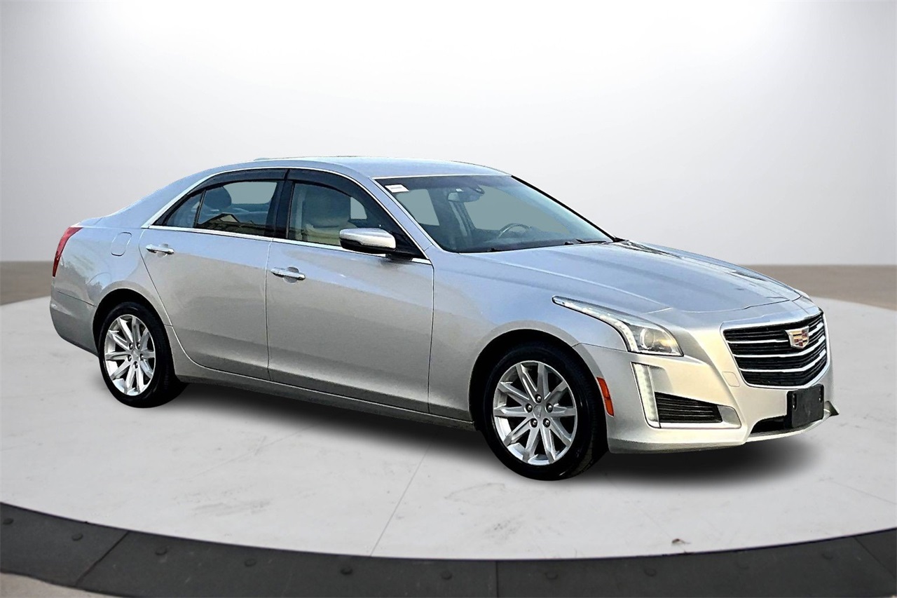 2016 Cadillac CTS Standard photo 2
