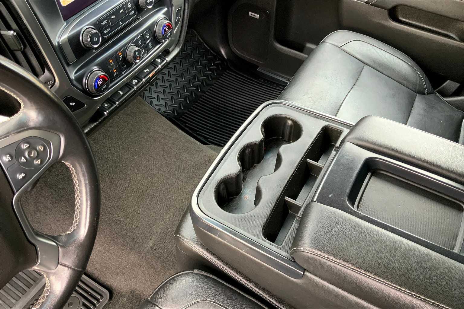 2018 Chevrolet Silverado 1500 LT photo 14