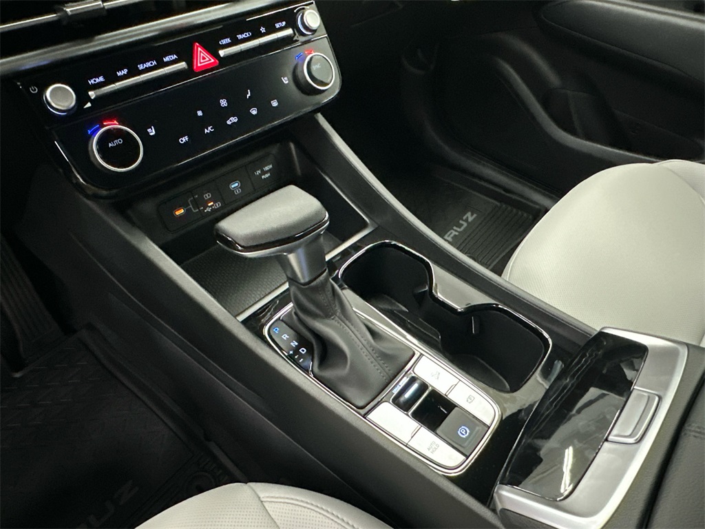 2025 Hyundai Santa Cruz SEL photo 29