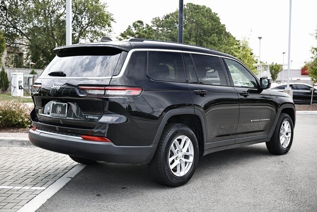 2023 Jeep Grand Cherokee Laredo photo 6