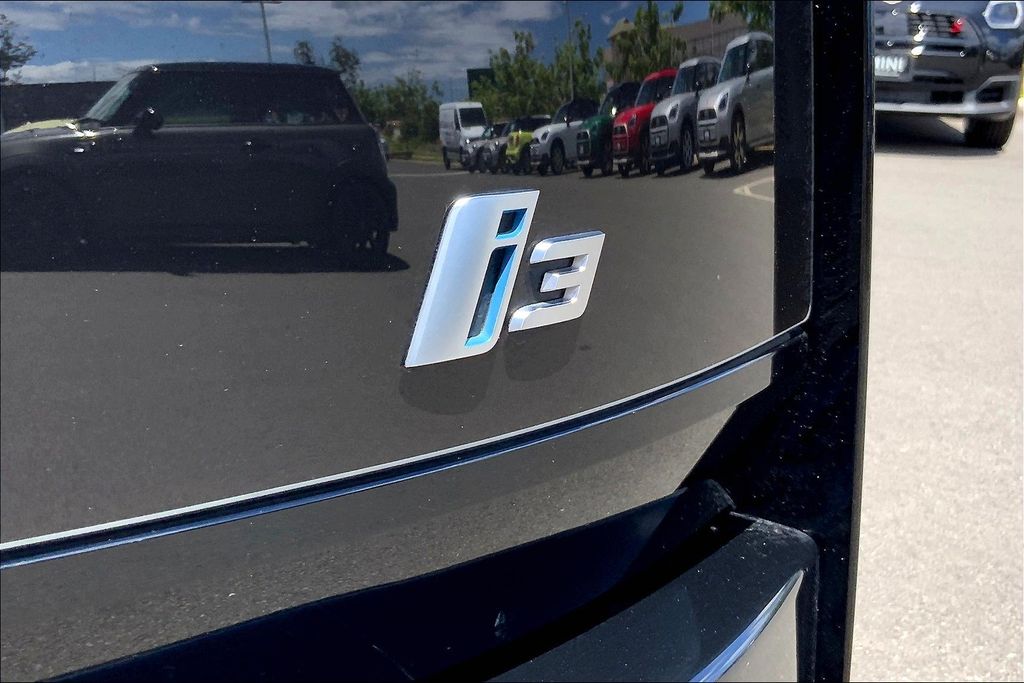 Image 8 of Pre-Owned 2016 BMW i3 with Range Extender