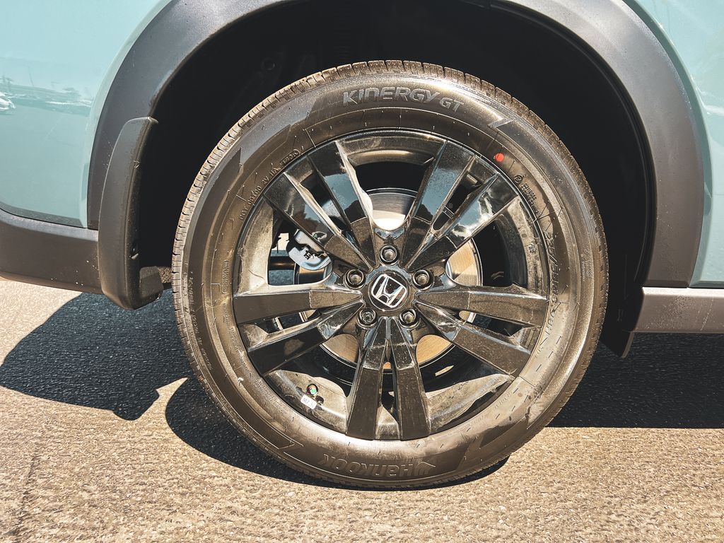 2026 Honda HR-V Sport photo 3