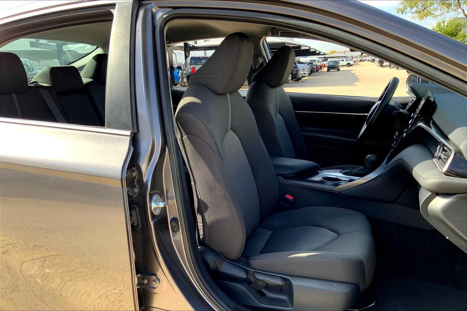 2024 Toyota Camry LE photo 8