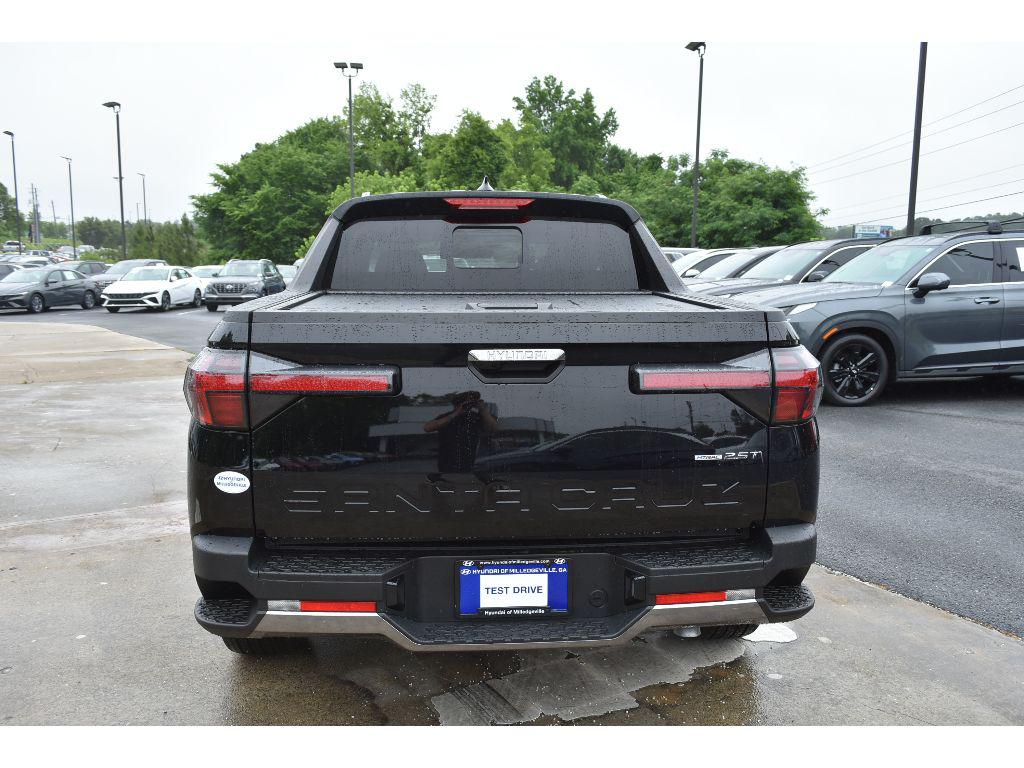2025 Hyundai Santa Cruz Limited photo 4