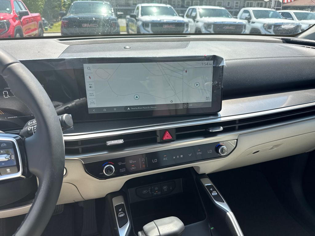 2025 Kia Sorento S photo 26