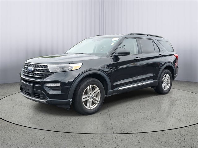2022 Ford Explorer XLT photo 2
