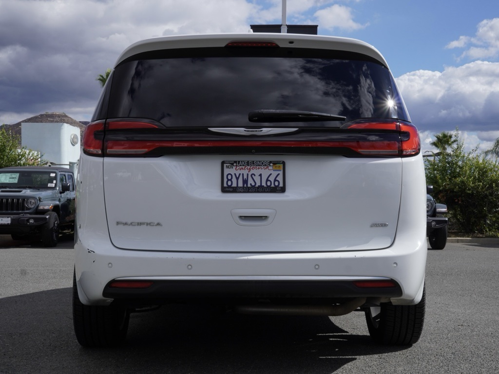 2021 Chrysler Pacifica Pinnacle photo 4