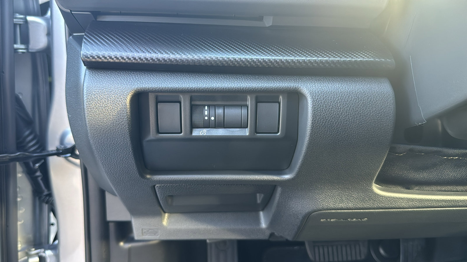 2025 Subaru Crosstrek Premium photo 11