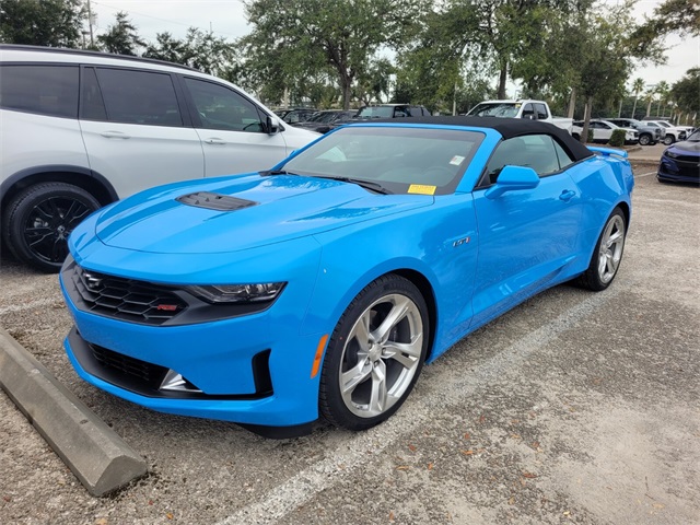 2023 Chevrolet Camaro LT1 photo 2