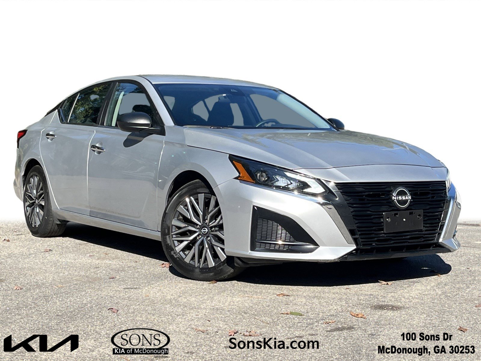 2024 Nissan Altima SV's photo