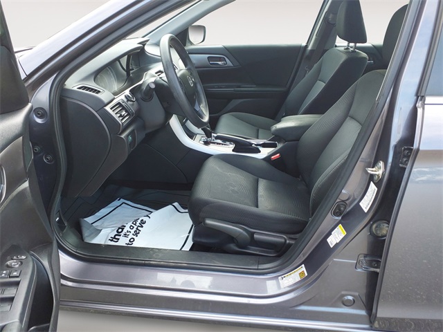 2015 Honda Accord LX photo 5