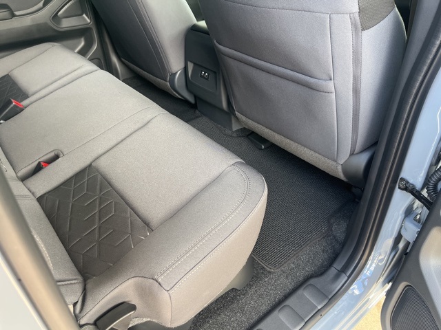 2026 Nissan Frontier Crew Cab SV photo 23