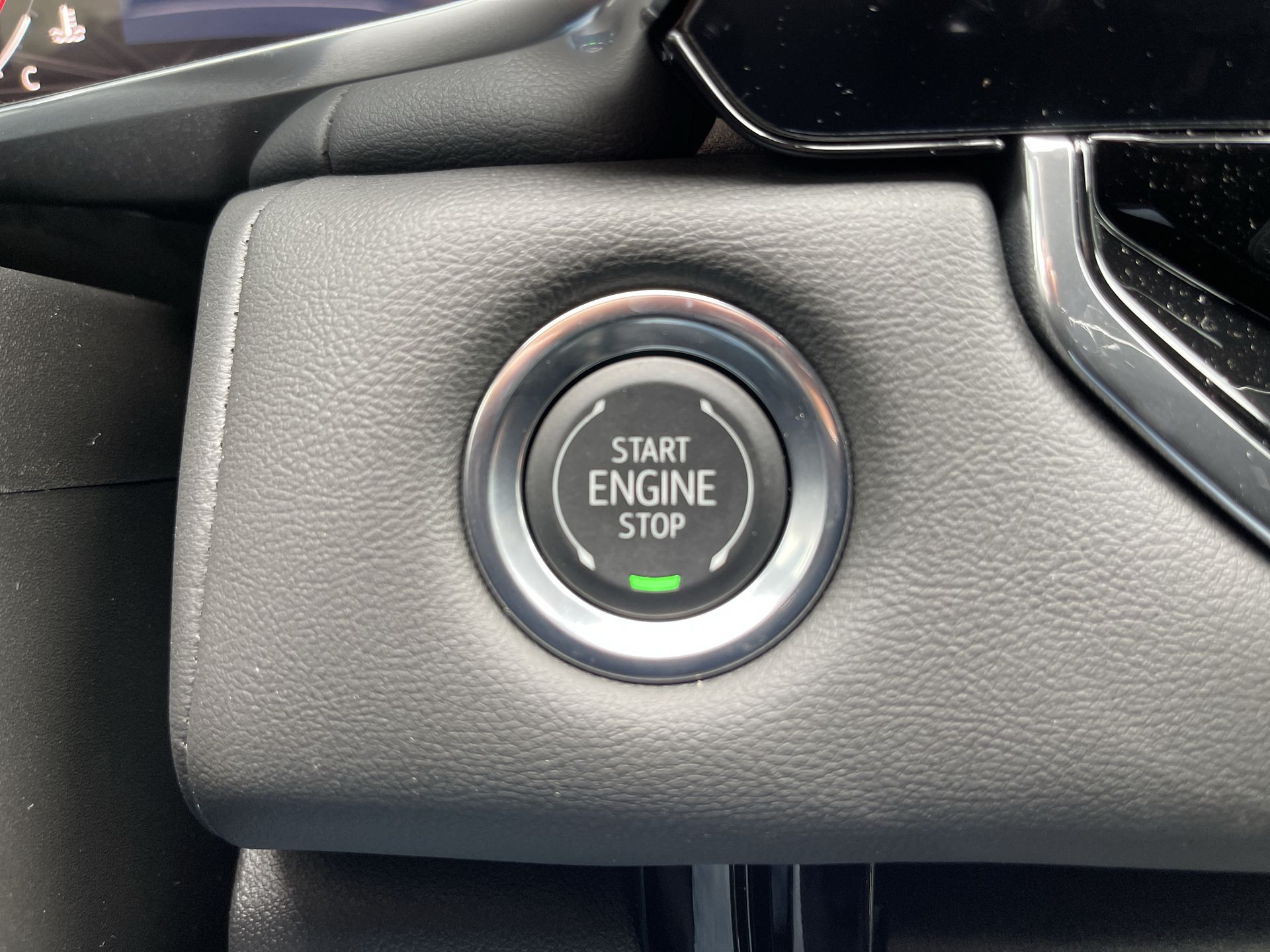2025 Gmc Canyon Elevation photo 16