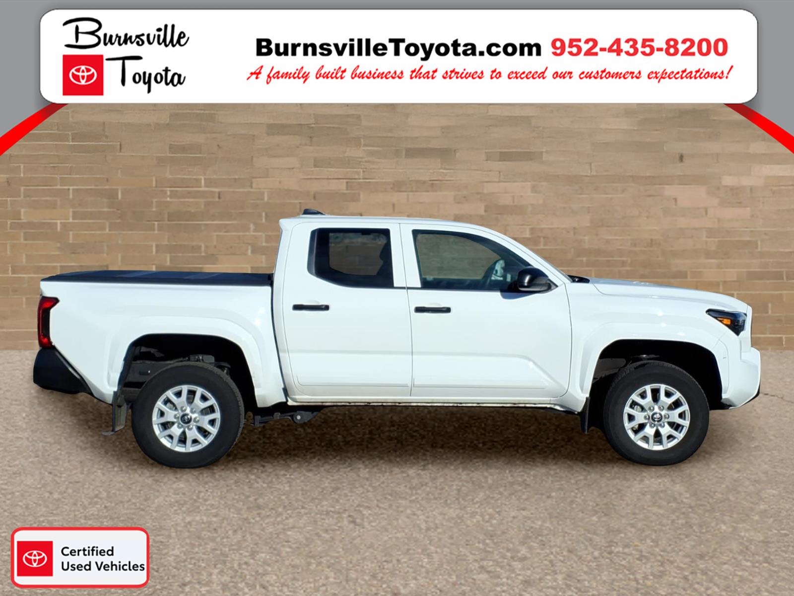 Used 2024 Toyota Tacoma SR with VIN 3TYLD5KN6RT000431 for sale in Burnsville, Minnesota