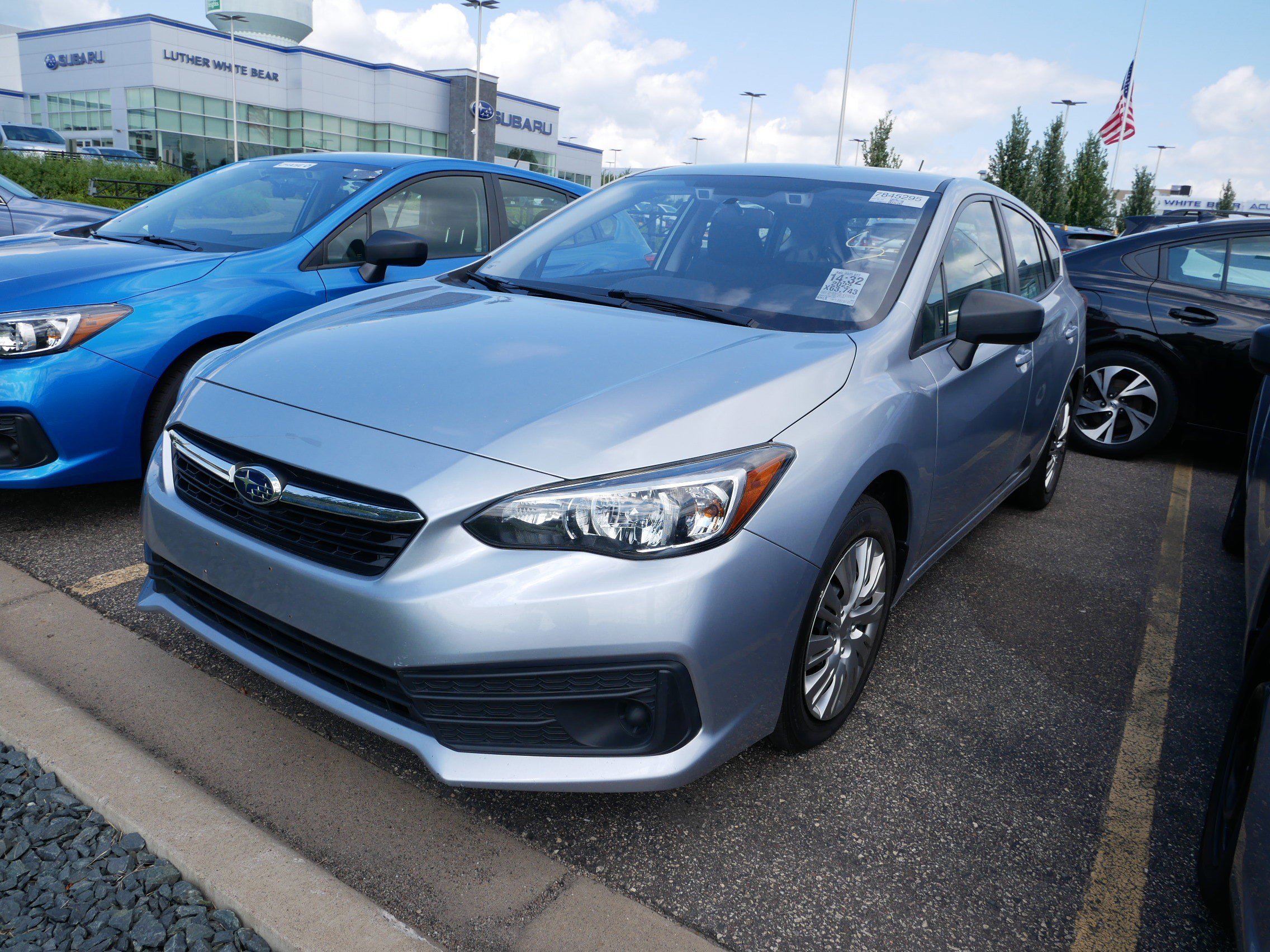 2022 Subaru Impreza Base photo 3
