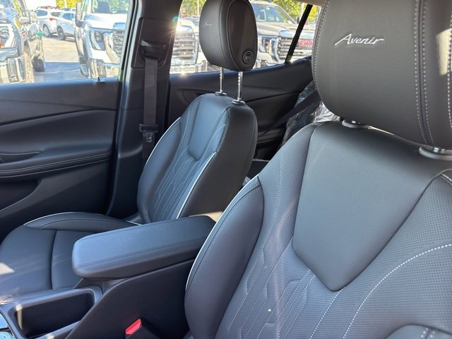 2026 Buick Encore GX Avenir photo 9