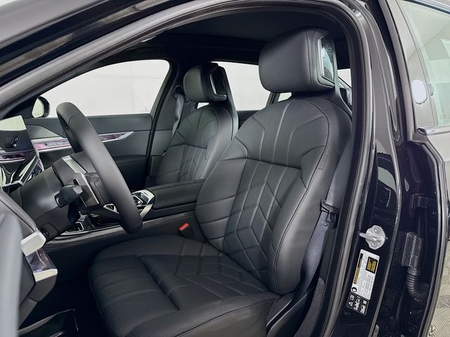 2025 Bmw 760i 760i xDrive photo 18