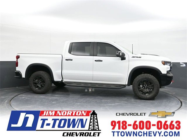 2024 Chevrolet Silverado 1500 ZR2's photo