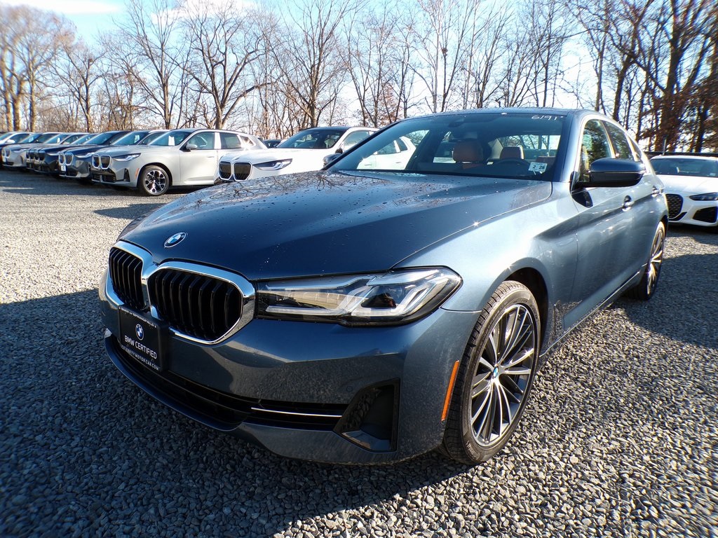 2023 BMW 5 Series 540i's photo