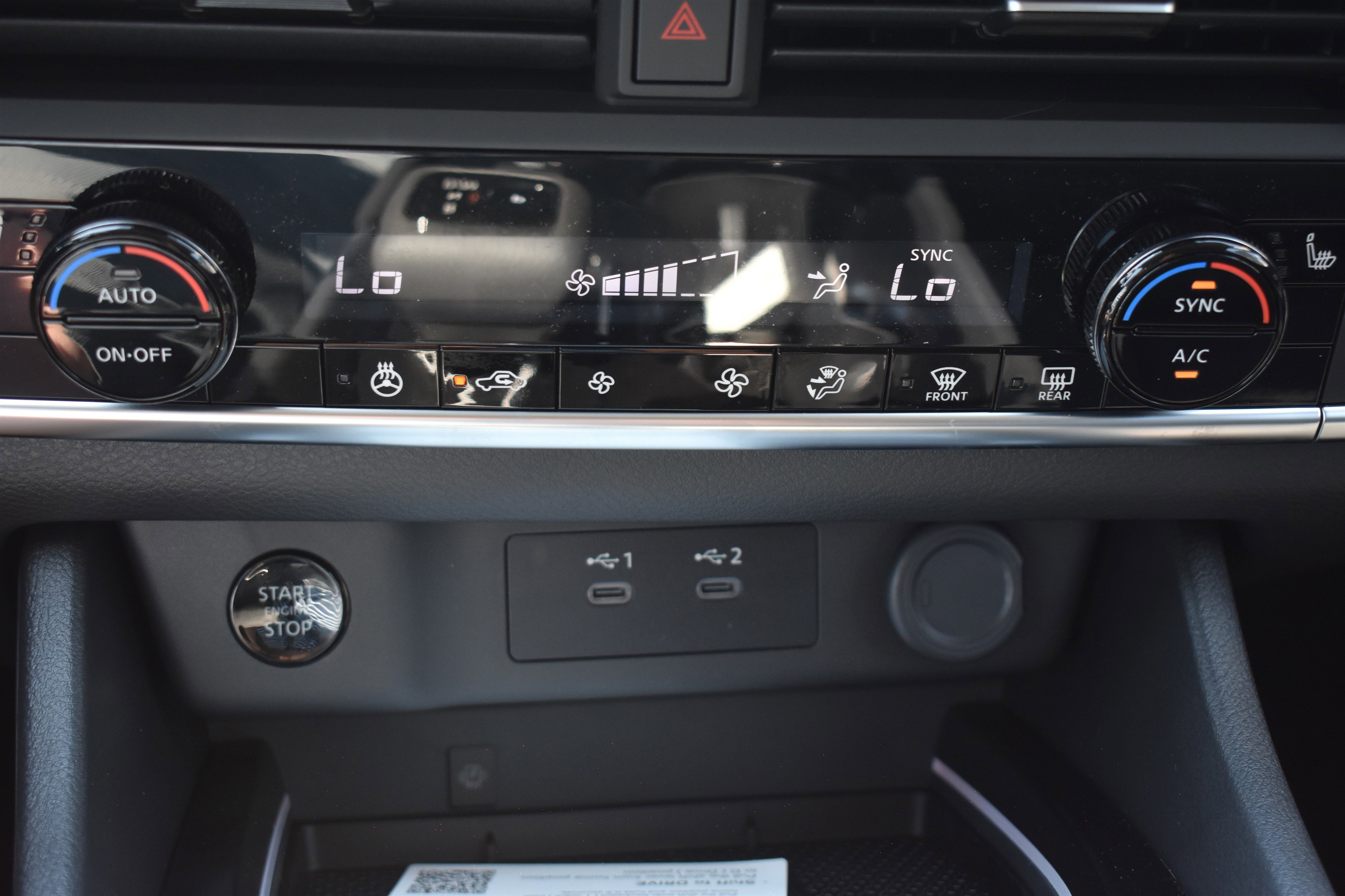 2026 Nissan Rogue SV photo 11
