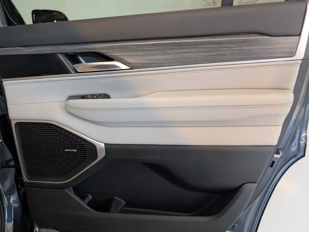 2023 Jeep Wagoneer Series III Limited photo 20
