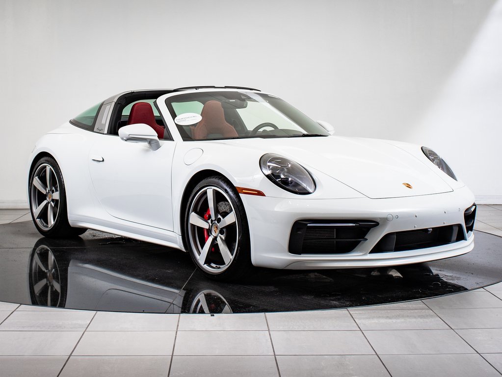 2024 Porsche 911 Targa 4S photo 10