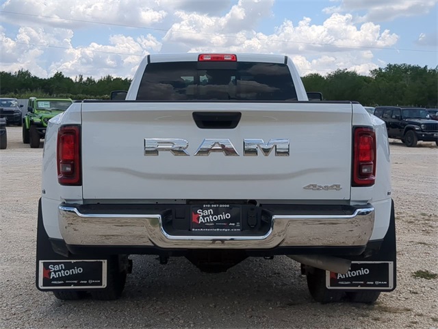 2026 Ram 3500 Tradesman photo 6