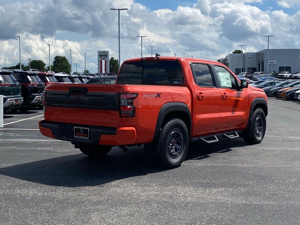 2025 Nissan Frontier PRO-X photo 4