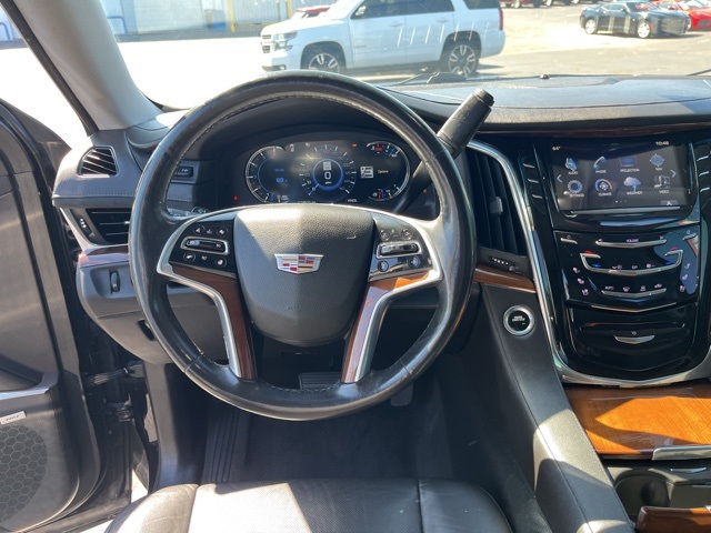 2017 Cadillac Escalade Premium Luxury photo 18